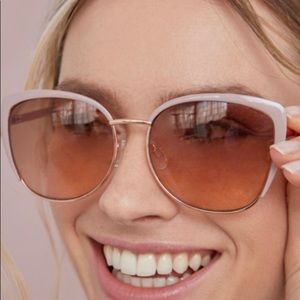 O by Oscar De La Renta Cat Eye Sunglasses